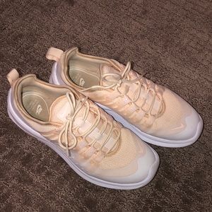 women’s nike air max